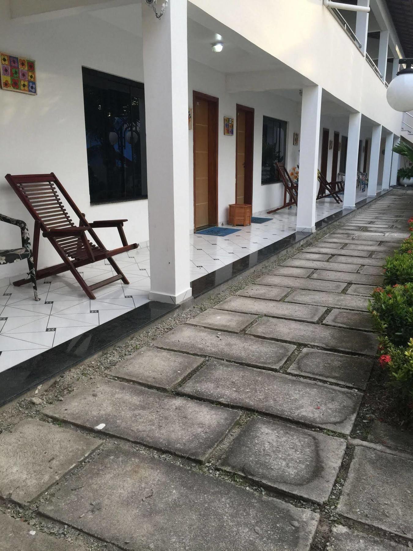 Oyo Apart Hotel Veleiros Santa Cruz Cabrália Exteriör bild